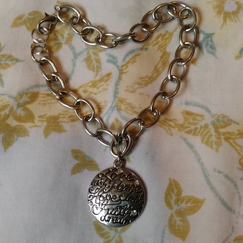Bracelet